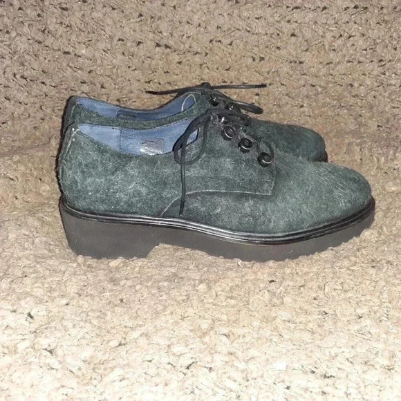 UNITY IN DIVERSITY-Black Hairy Suede-Silver Grommet Eyelets-Oxfords-Sz 37-NM - Picture 4 of 7